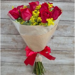 Buquê Amor Proibido c/ 20 Rosas Vermelhas